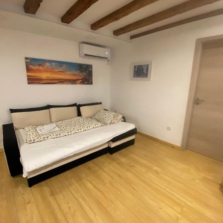 Apartamento Dan Rijeka Exterior foto