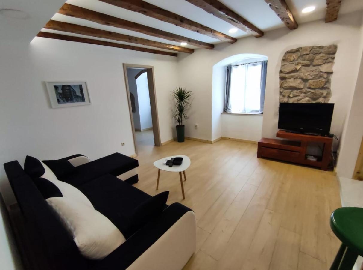 Apartamento Dan Rijeka Exterior foto